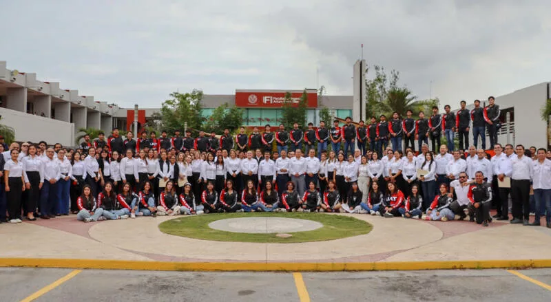 Forma UAT a estudiantes con más competencias para el mercado laboral