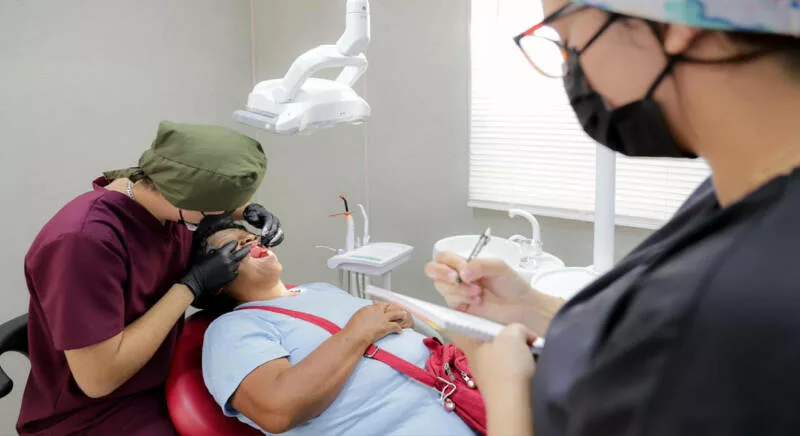 UAT y Gobierno de Tampico logran más de mil sonrisas con jornadas dentales gratuitas