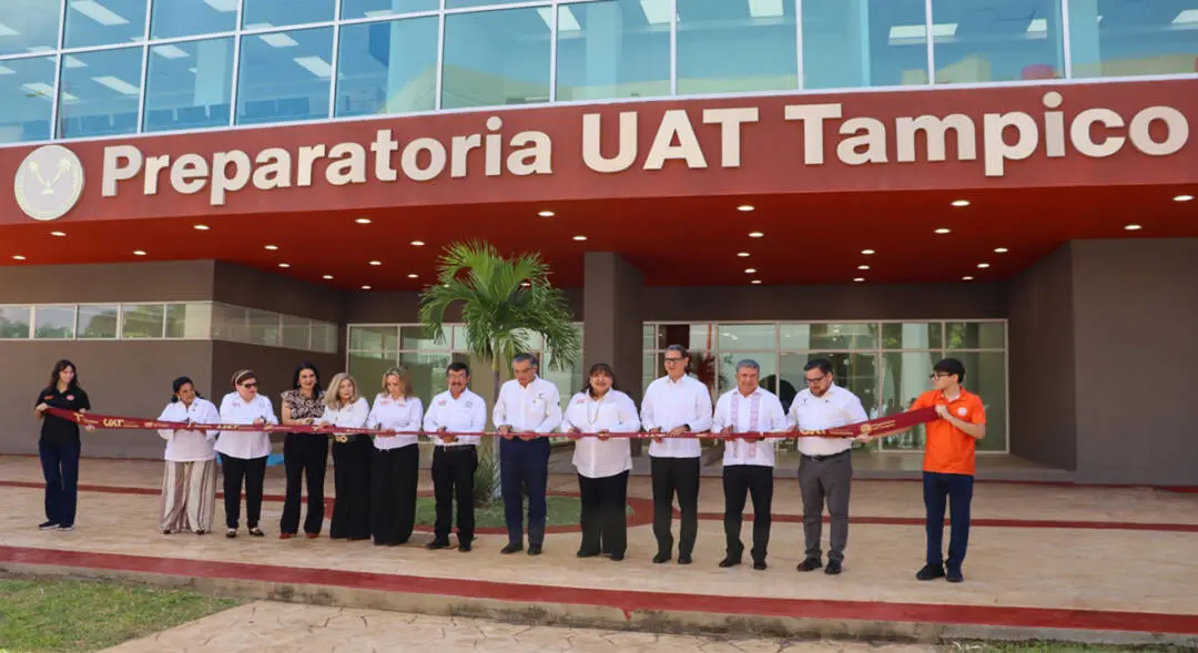 Reconoce Américo Villarreal calidad y pertinencia de la nueva Prepa UAT Tampico